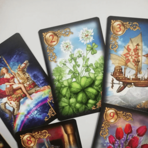 Jeu de cartes de tarot Rêverie Lenormand doré