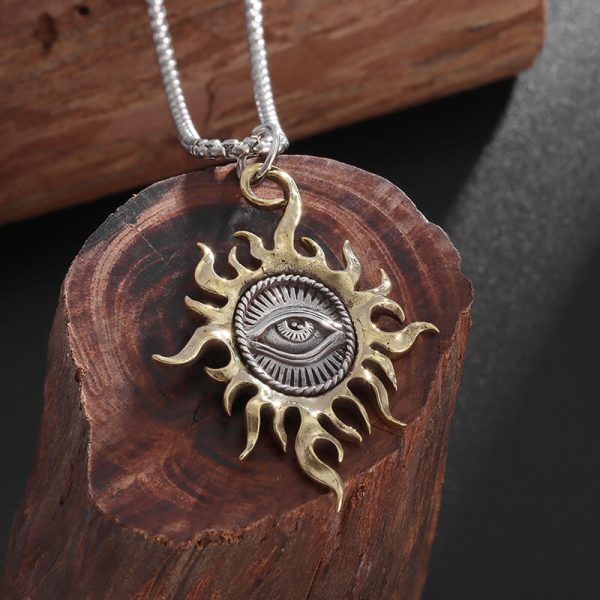 Collier porte chance "Sun" - Œil qui Voit Tout - Fini Vieilli – Image 5