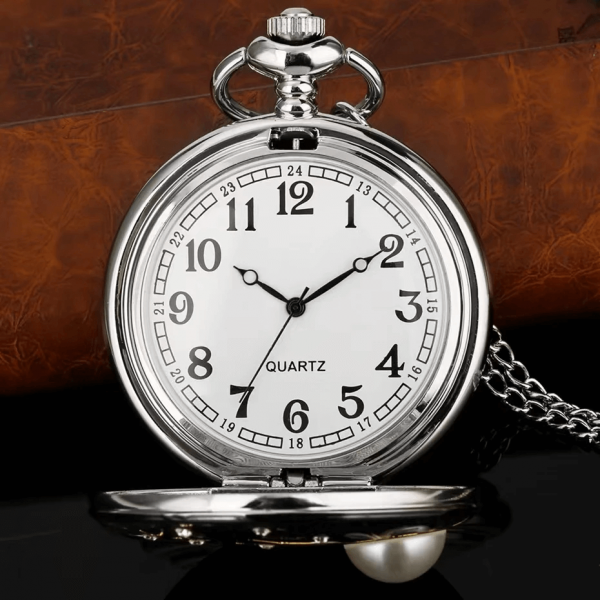 Montre de Poche "Lunaire" - Chaîne Pendentif Étoile et Lune Bleu Océan avec Perle - Bijou Vintage Unisexe – Image 3