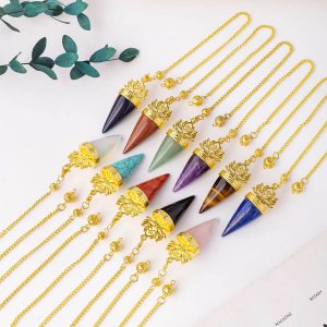 Pendentif Pendule en Cristal Naturel – Votre Compagnon d’Intuition et d’Équilibre – Vendu à l’unité