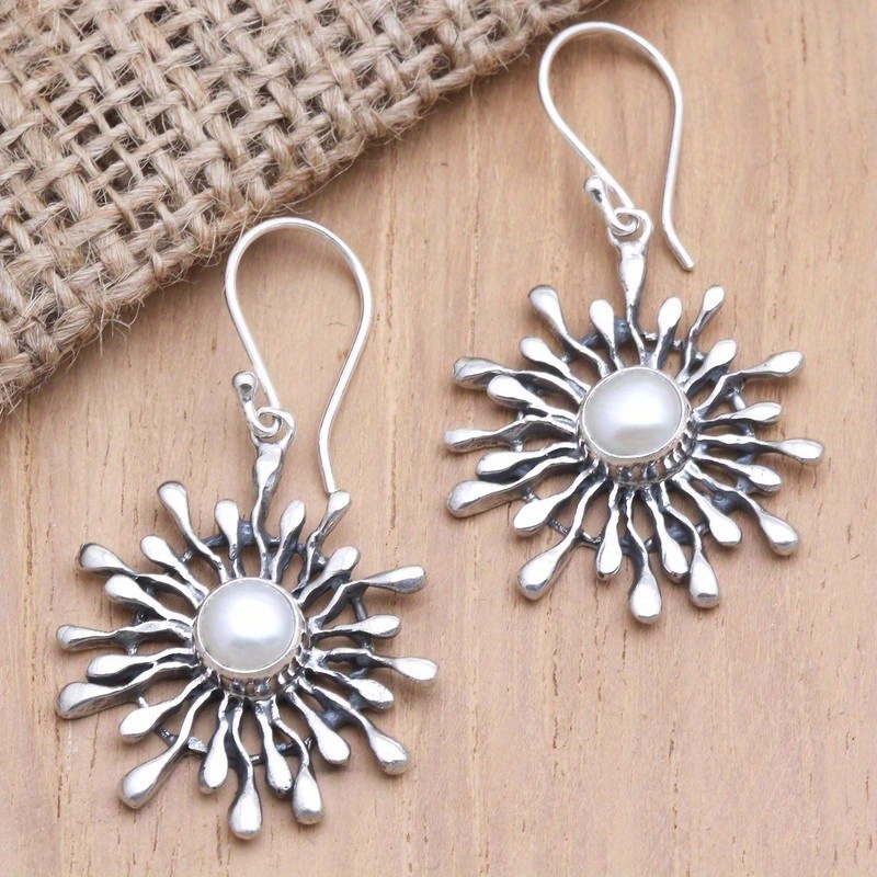 Boucles d'oreilles pendantes YoYo - Perles imitation & Plaquage Blanc K - Bijou vintage tendance – Image 3